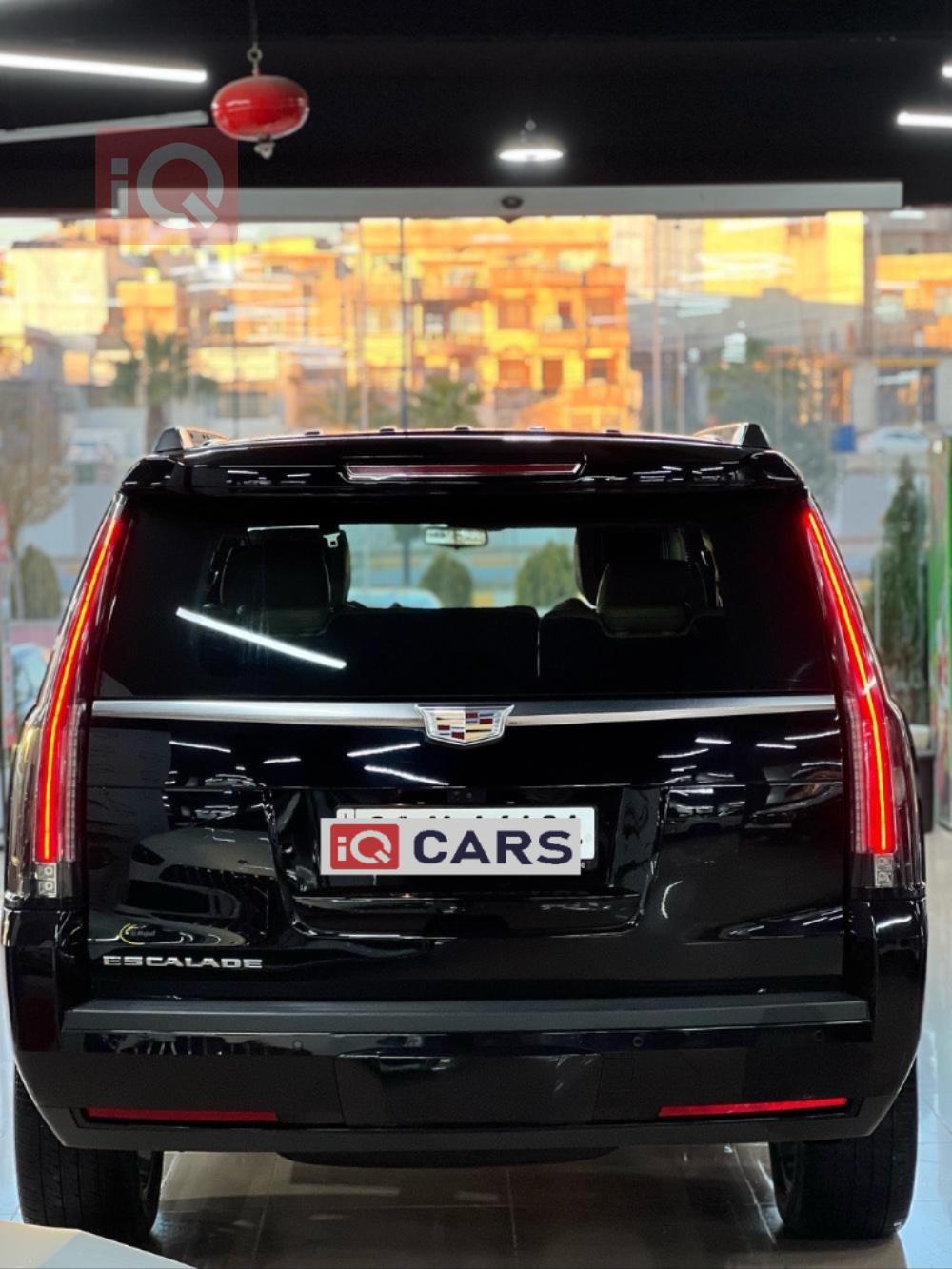 كاديلاك اسكاليد